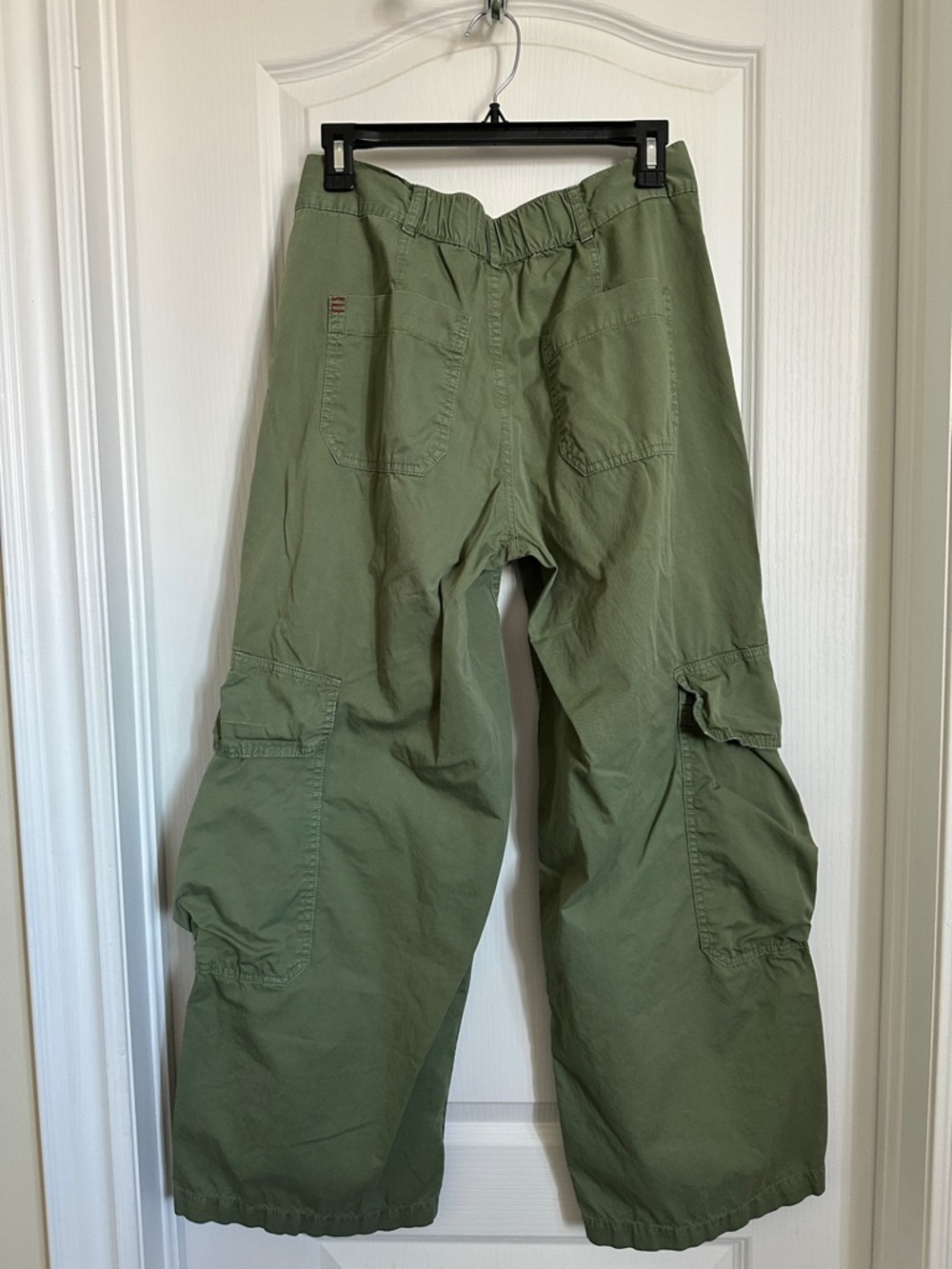 BDG Olive Green Wide-Leg Cargo Pants, Size 4 - Picture 2 of 8